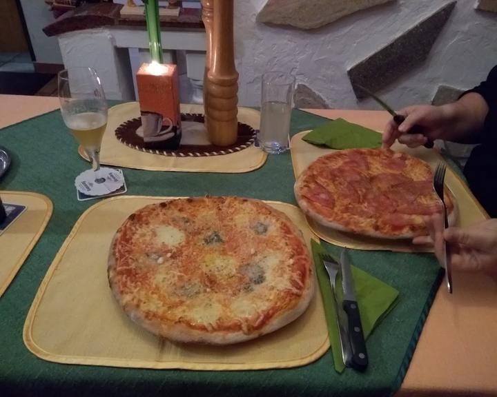 Pizzeria la Tavernetta Da Pietro